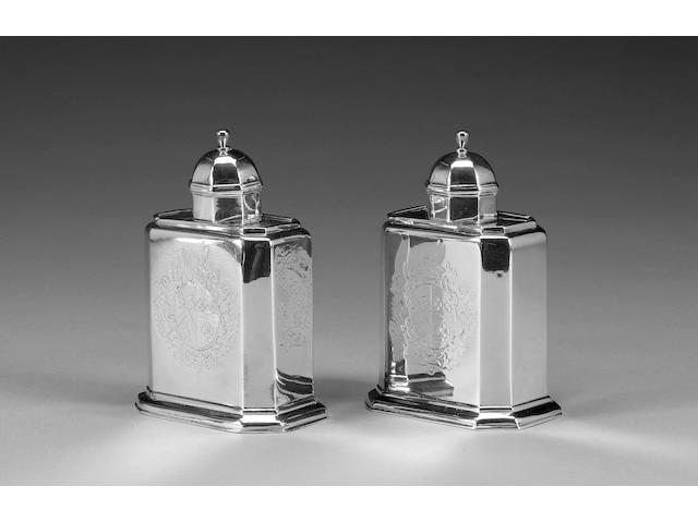 A pair of George I tea caddies, by Edward Gibbon, London 1723, (pull-off tops unmarked),