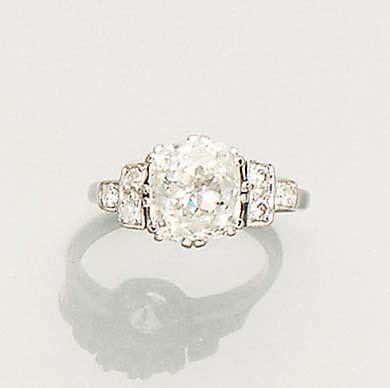 An early 20th century diamond single-stone ring
