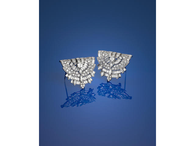 An impressive art deco diamond double-clip brooch, by Cartier London,