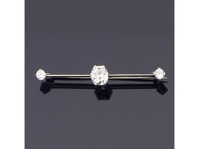 An early 20th century diamond bar brooch,