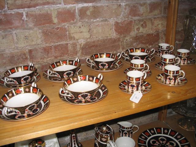 A collection of Royal Crown Derby 'Old Imari' pattern 1128