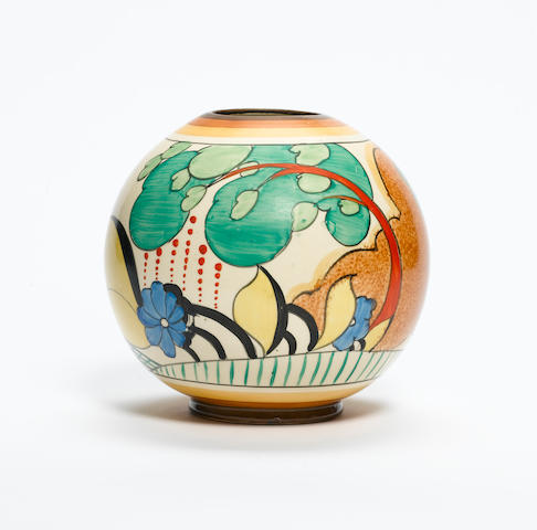 'Cornwall' A Globe Vase