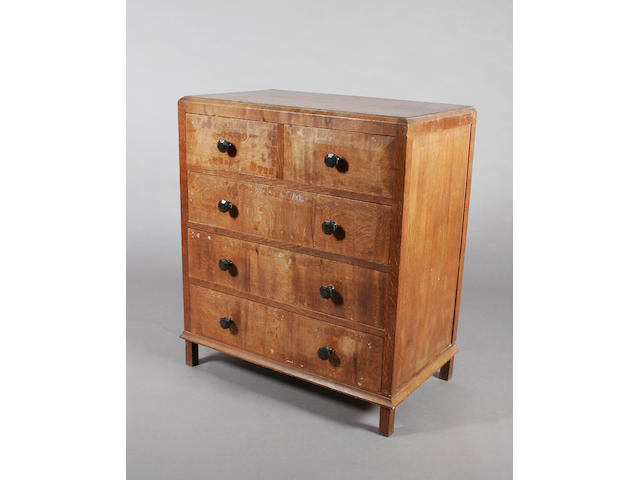 A Gordon Russell oak chest