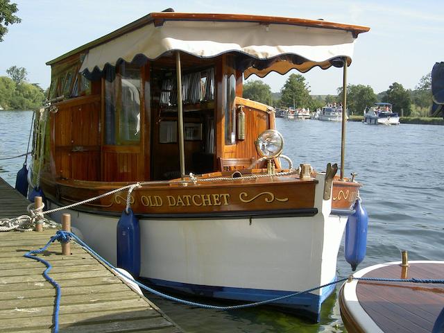"Old Datchet" a Salters river cruiser