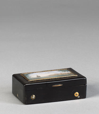 A musical horn snuff box, Swiss, mid 19th century,