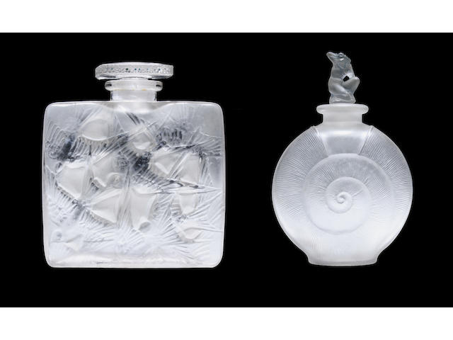A Lalique 'Amphytrite' perfume bottle