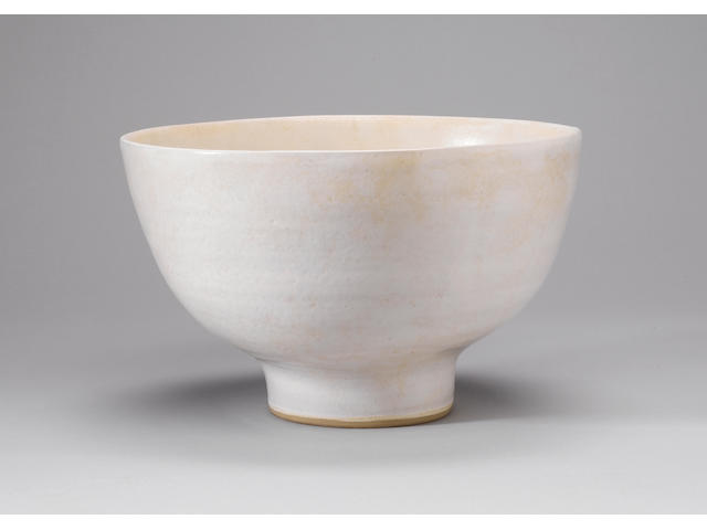 Lucie Rie a large footed Bowl, circa 1962 Diameter 27.3cm (10 3/4in.)
