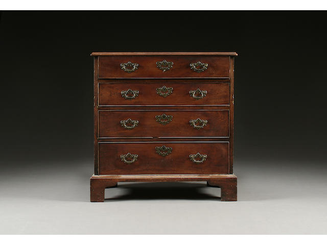A George III mahogany chest of drawers, of small proportions