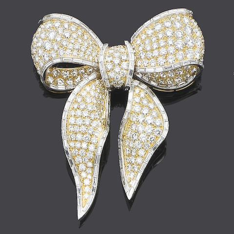 A diamond bow brooch/pendant, by Kutchinsky