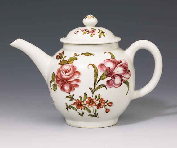 A Lowestoft teapot and cover circa 1775