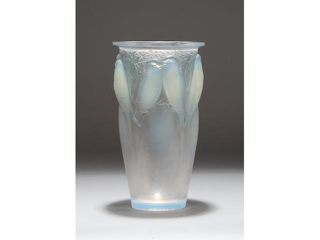 A Lalique 'Ceylan' opalescent glass vase,