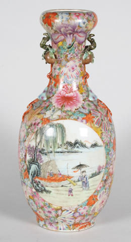 A Chinese export vase
