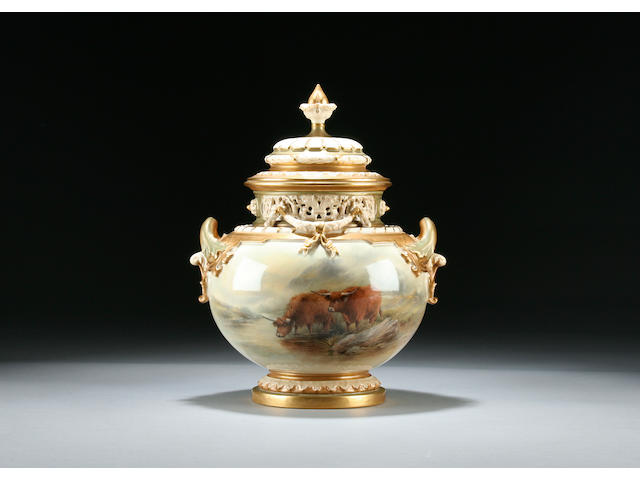 A Royal Worcester rose jar and cover by John Stinton, dated 1919