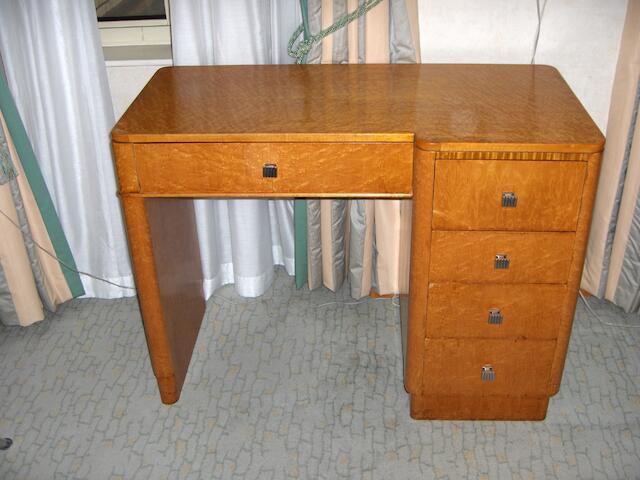 Bonhams : An Art Deco birdseye maple dressing table