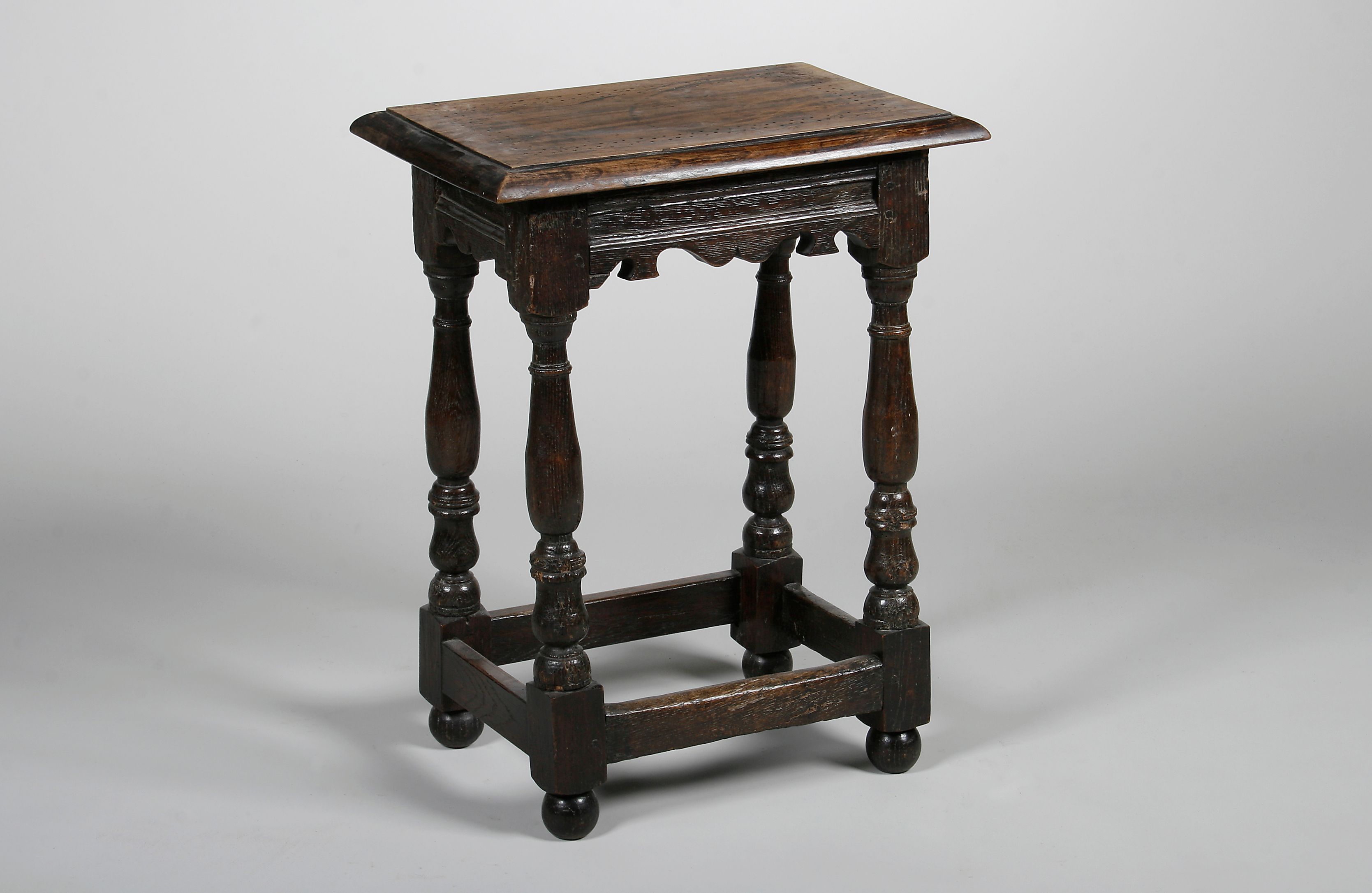 An oak joint stool