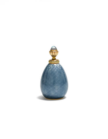 Bonhams : An enamelled two-colour gold and jewelled gum-pot, maker's ...