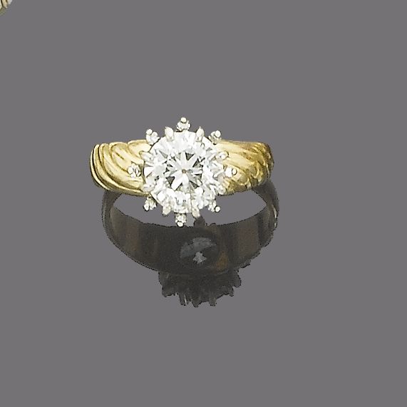 A diamond single-stone ring