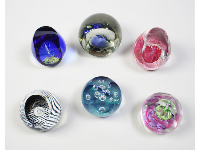 Six Caithness facetted paperweights