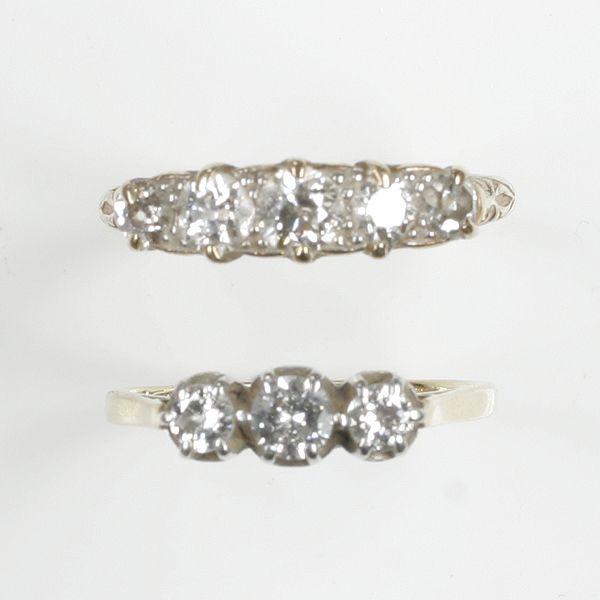 A five stone diamond ring