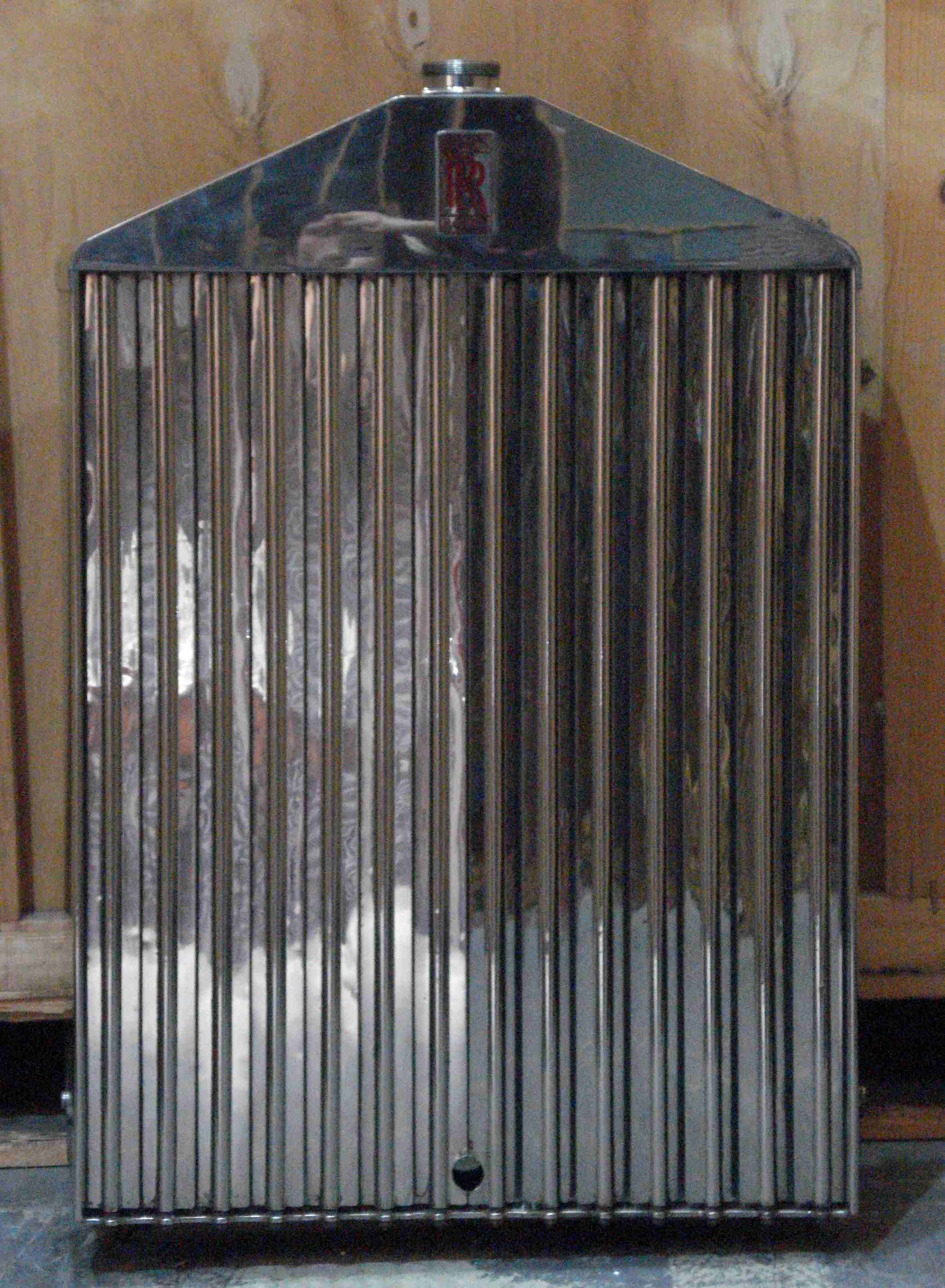 Bonhams Cars : A Rolls-Royce Phantom/20-25Hp radiator,