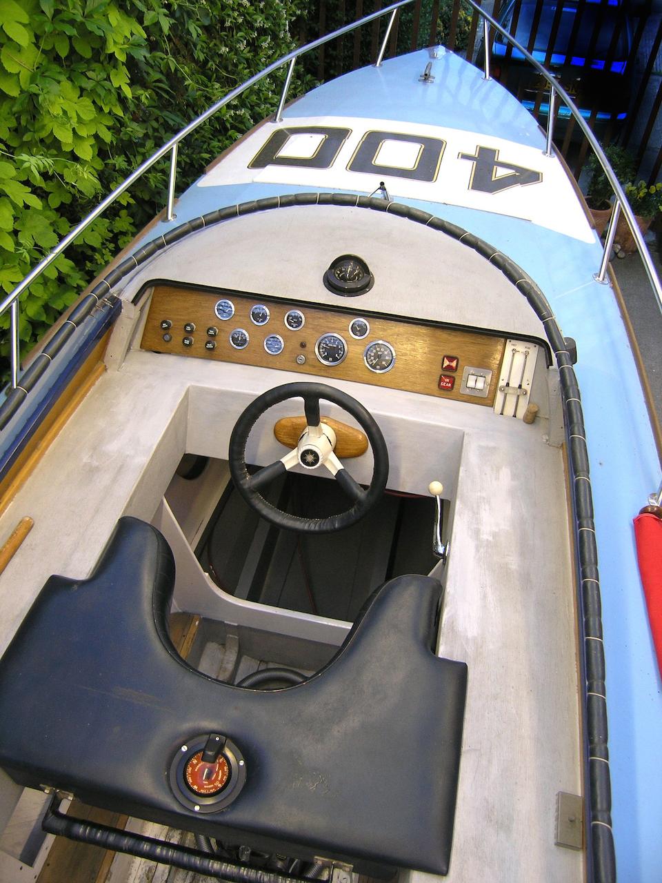 1968 Telstar Racing Powerboat