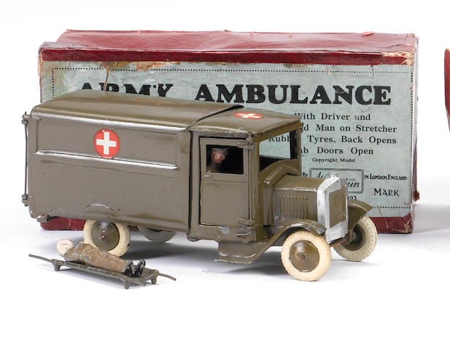 Britains set 1512 Army Motor Ambulance 4