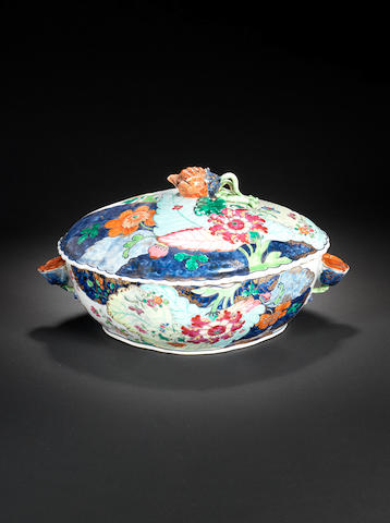 A famille rose 'tobacco-leaf' oval tureen and cover Qianlong