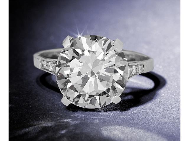 An impressive diamond single-stone ring