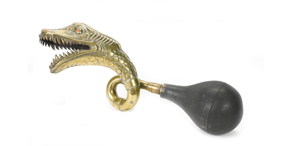 A fine and rare miniature snake's head bulb horn by C & C Paris, circa 1902,