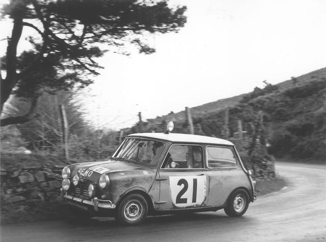 Ex-BMC Works Team Paddy Hopkirk/Henry Liddon 1963 RAC Rally, 4th overall, 2nd Touring Car category Raymond Baxter 1965 Monte Carlo Rally, John Gott 1965 International Police Rally,1963 Morris Mini Cooper S Rally Saloon  Chassis no. K/A2S4/384848 Engine no. 9F-SAY-35510