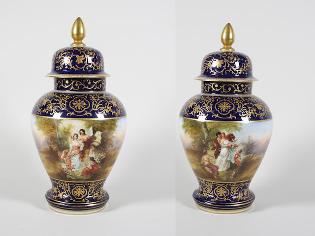 A Dresden vase and cover 2