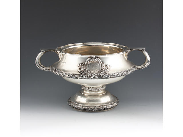 A silver twin handled presentation cup By Elkington and Co, Birmingham, 1916,