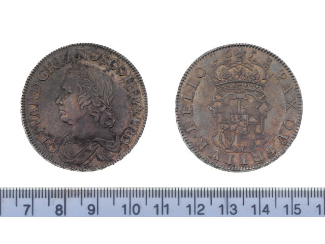 Oliver Cromwell, Crown, 1658, draped bust left,