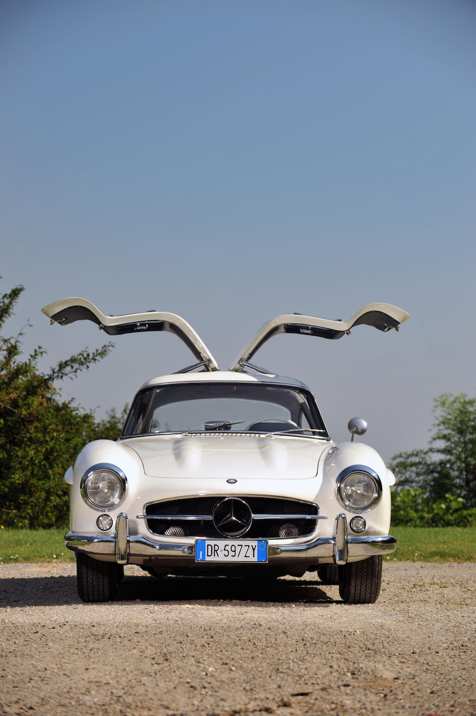 1955 Mercedes-Benz 300SL &#145;Gullwing&#146; Coup&#233;  Chassis no. 5500045 Engine no. 5500652