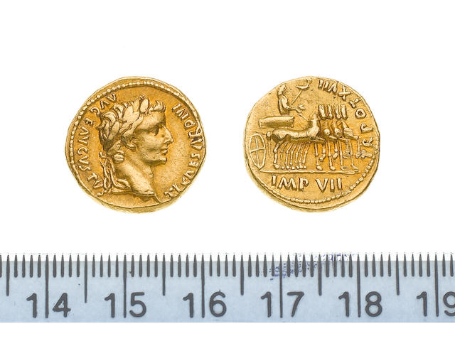 Tiberius, AD 14-37, Gold aureus of Tiberius, minted in Lugdunum AD 15-16, 7.9g, TICAESARDIVIAUGFAUGUSTUS, laureate head right,