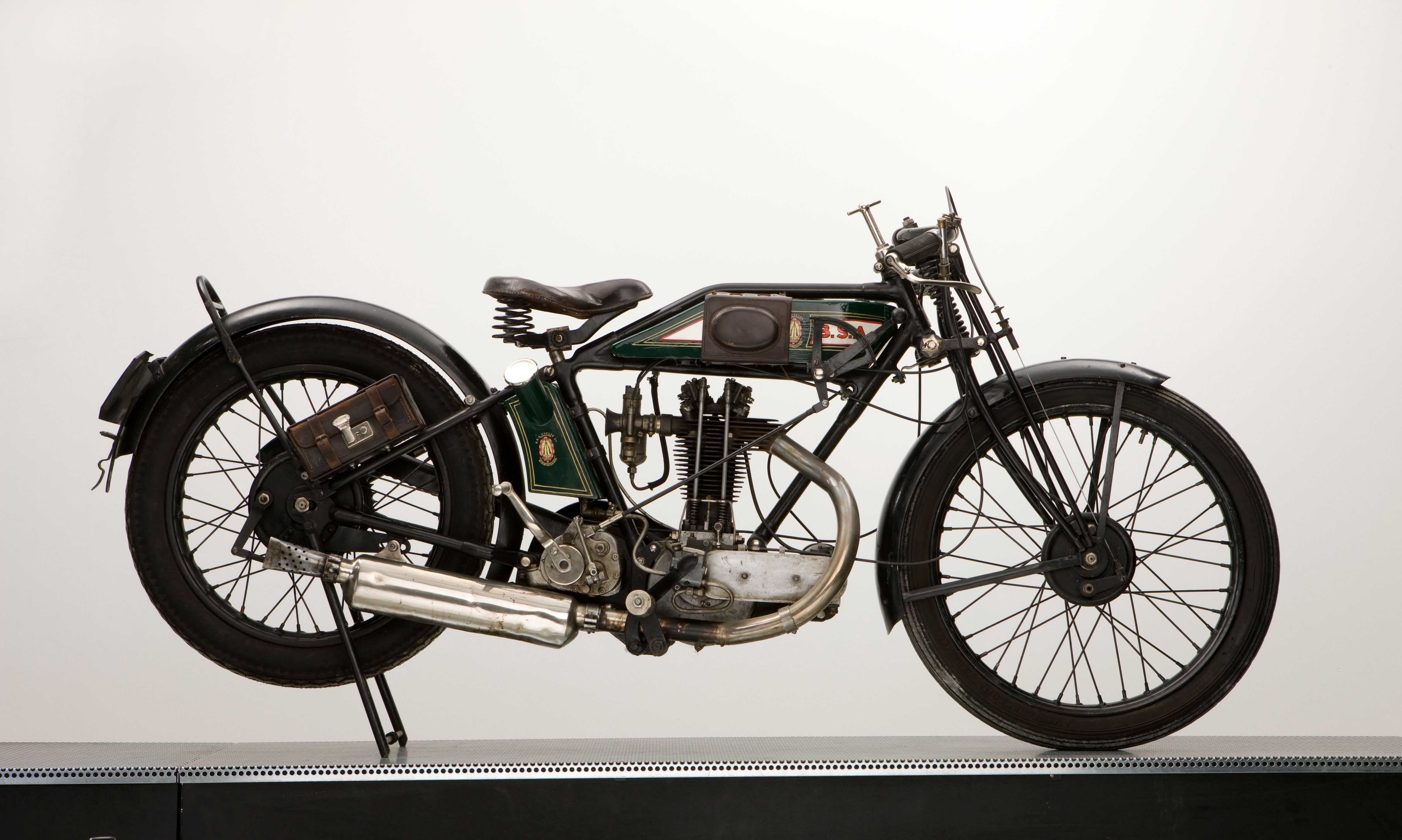 Bonhams Cars : 1927 BSA 349cc Model L27 Super-Sports Frame no. 116773 ...