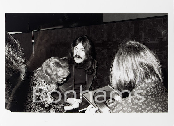 Led Zeppelin a collection of photographs of the band at the Chat Noir club, Stockholm, March 1973, image 5