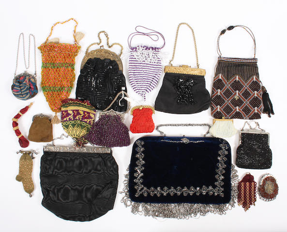 A group of 19th/early 20th century bags and coin purses