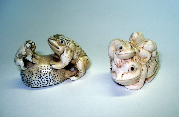 Two Japanese toad netsuke