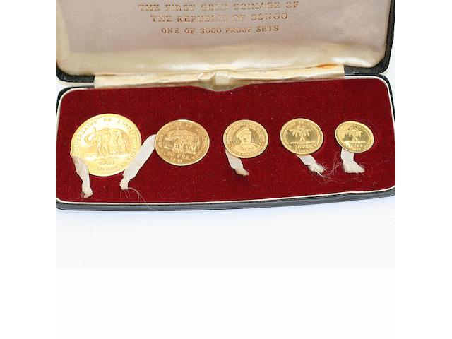 Republic of Congo: A commemorative set of gold coins for the 5th anniversary of independence, comprising five coins: 100 francs to 10 francs, all dated 1965, cased.