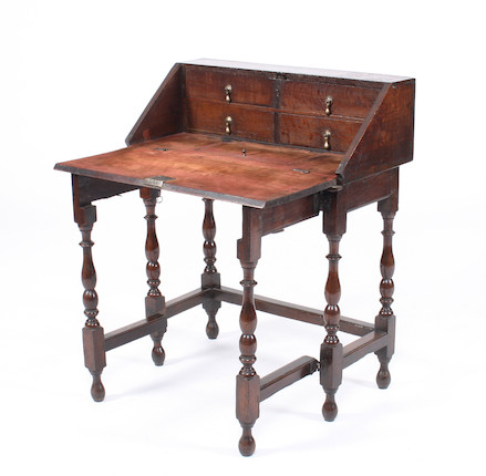A rare Queen Anne oak bureau table, circa 1705 image 1