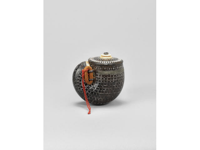 An ivory-inlaid horn Powder Flask probably Gujerat or Sindh, 18th Century