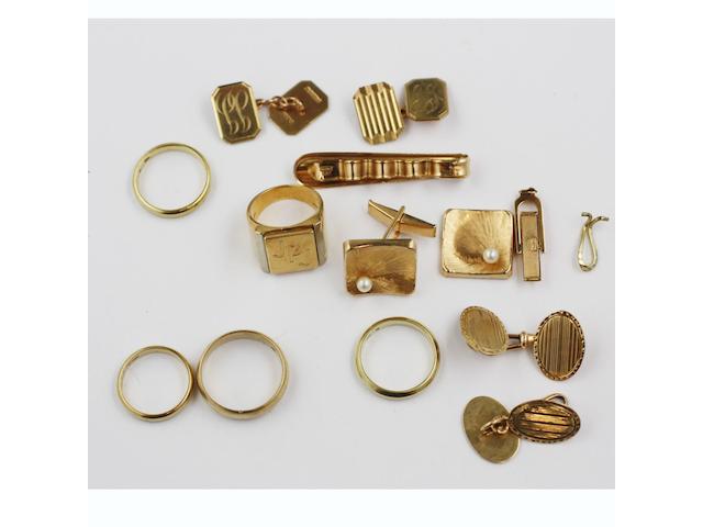 Assorted gold items