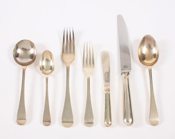 A silver canteen of Old English pattern flatware By James Robinson, London, 1969-79,  (54)