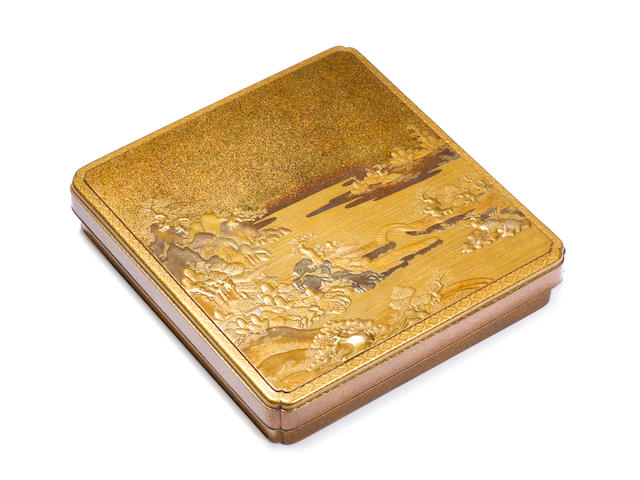 A fine gold-lacquer suzuribako (box for writing utensils) with en-suite cover 17th/18th century (3)