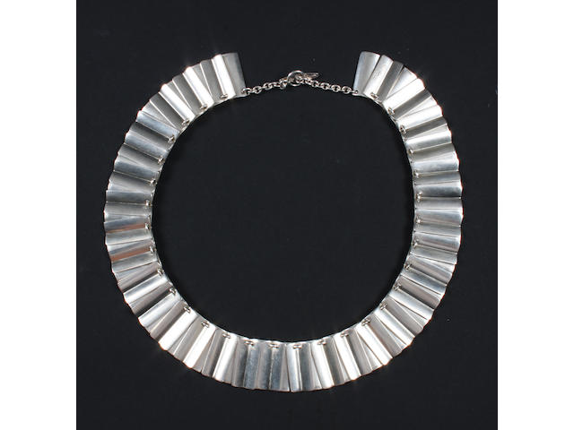 A Georg Jensen necklace Numbered 113, with stamped marks and import marks for London, 1967,
