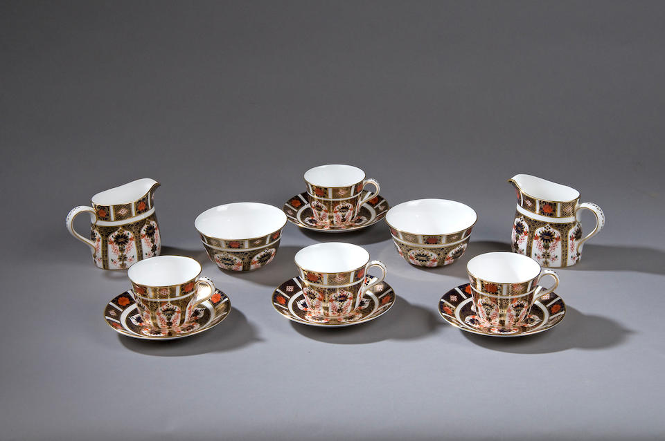 A large quantity of Royal Crown Derby Imari pattern table wares 20th Century