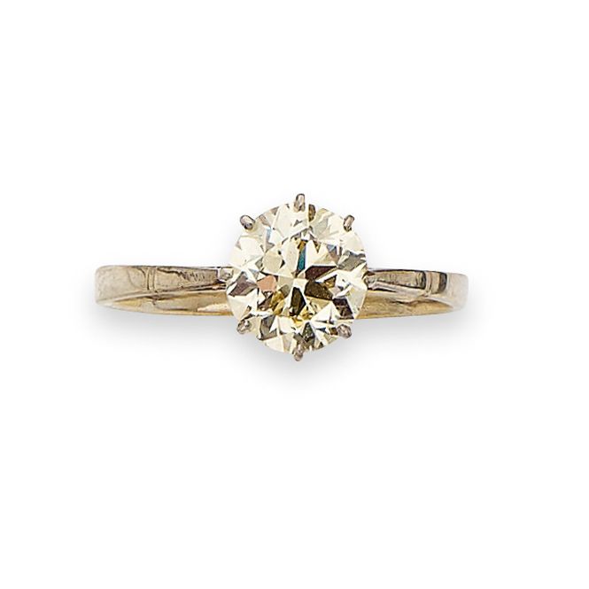 A diamond single-stone ring