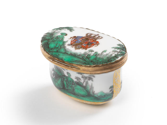 A Meissen gold-mounted oval snuff box from the toilet service for Queen Maria Amalia Christina of Naples and Sicily, Princess of Saxony, circa 1745-47