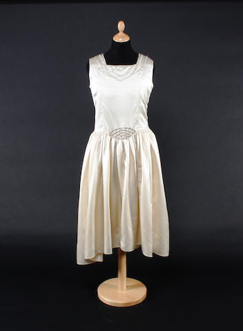 A group of 1900-30s clothing